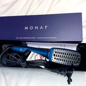Monat Blue Ionic Hair Straightening Brush